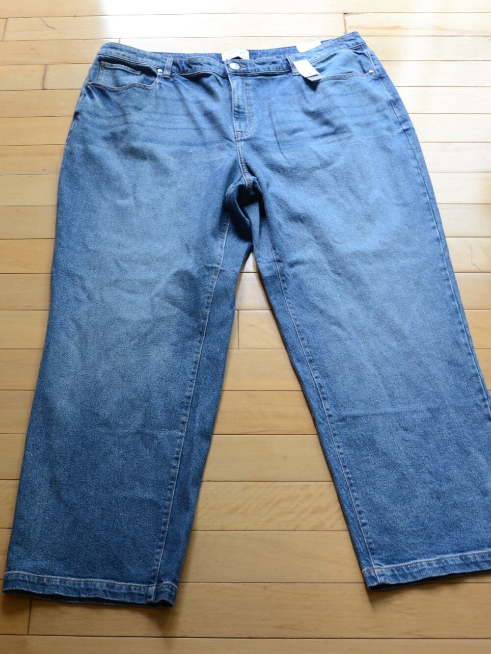 Lane Bryant Signature Fit Mid Rise Straight Ankle Jeans Size 22L NWT